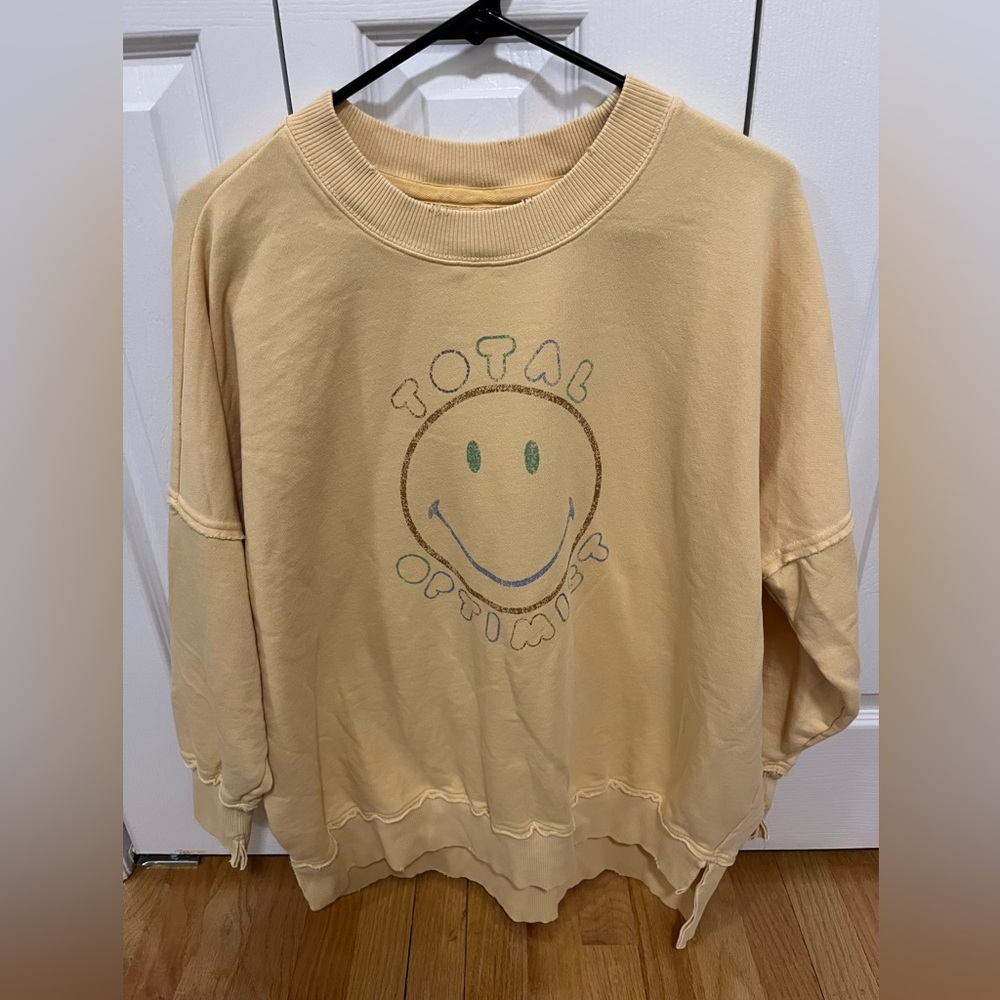 Aerie/American Eagle over sized crew neck sweatshirt smile face